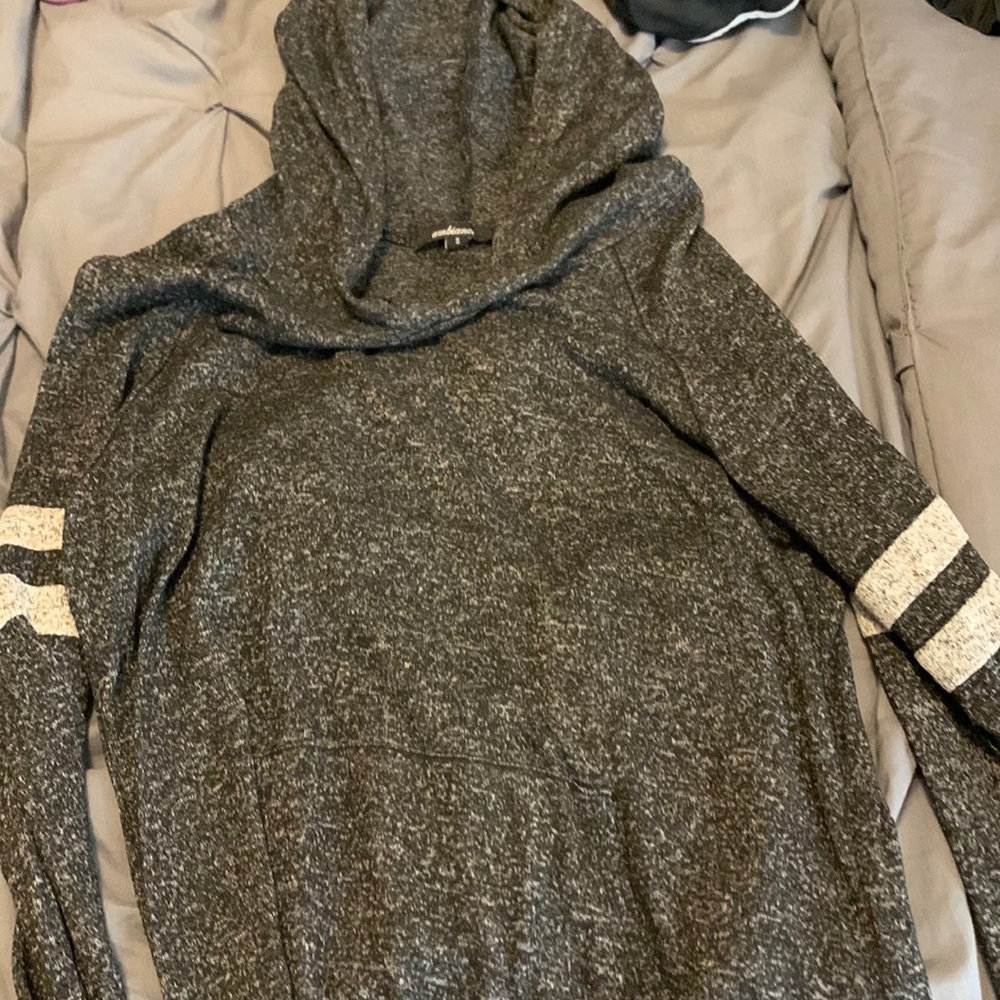 black thin jacket
